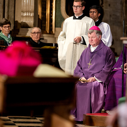 Stephansdom: Österreich nahm Abschied von Papst Franziskus / Erzdiözese Wien/ Schönlaub, Stephan Schönlaub Stephansdom: Österreich nahm Abschied von Papst Franziskus