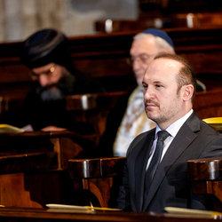 Stephansdom: Österreich nahm Abschied von Papst Franziskus / Erzdiözese Wien/ Schönlaub, Stephan Schönlaub Stephansdom: Österreich nahm Abschied von Papst Franziskus