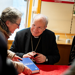 Signierstunde / Erzdiözese Wien/ Schönlaub, Stephan Schönlaub