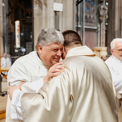 Diakonenweihe 2024 / Erzdiözese Wien/ Schönlaub