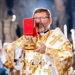 byzantinisches Pontifikalamt Stephansdom / Erzdiözese Wien/ Schönlaub byzantinisches Pontifikalamt Stephansdom