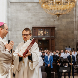 Diakonenweihe 2024 / Erzdiözese Wien/ Schönlaub