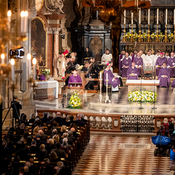 Stephansdom: Österreich nahm Abschied von Papst Franziskus / Erzdiözese Wien/ Schönlaub, Stephan Schönlaub Stephansdom: Österreich nahm Abschied von Papst Franziskus